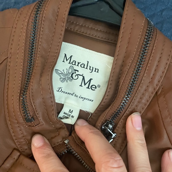 Brown leather jacket. - Picture 2 of 2